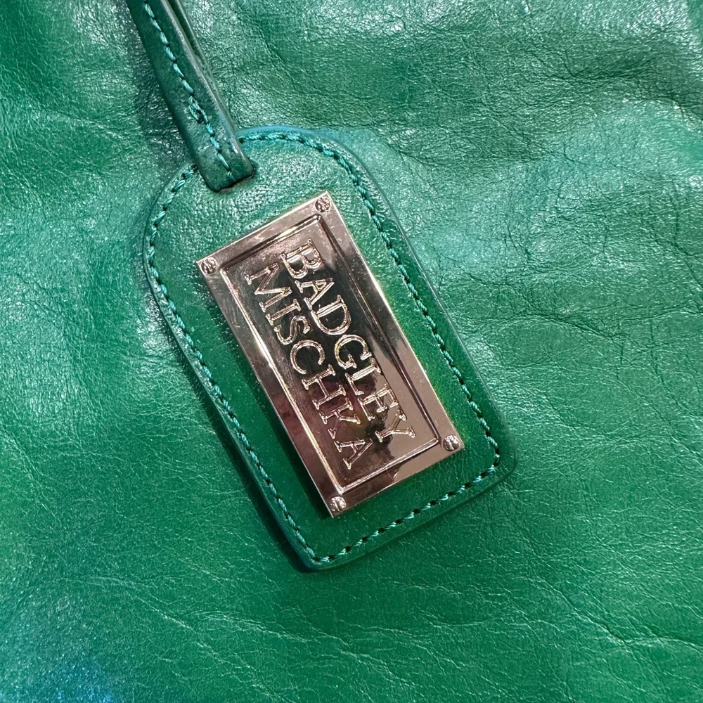 Badgley Mischka "Gaia" Vibrant Green Hobo Shoulder Bag - Picture 2 of 7